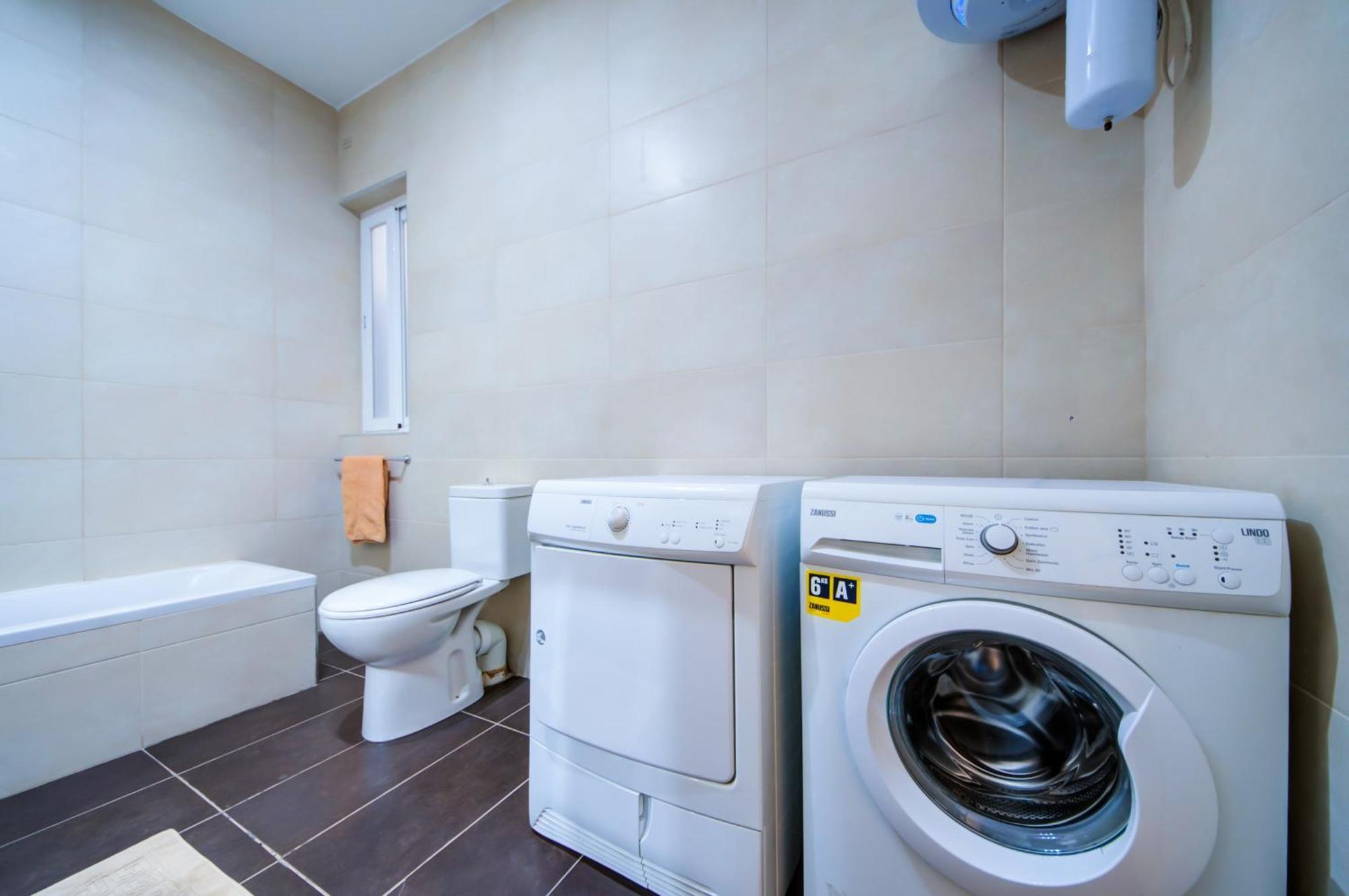Stylish 2Br Apt With Balconies In St Julians, Paceville - Apt 6 By Vaganza St. Julian's Exteriör bild