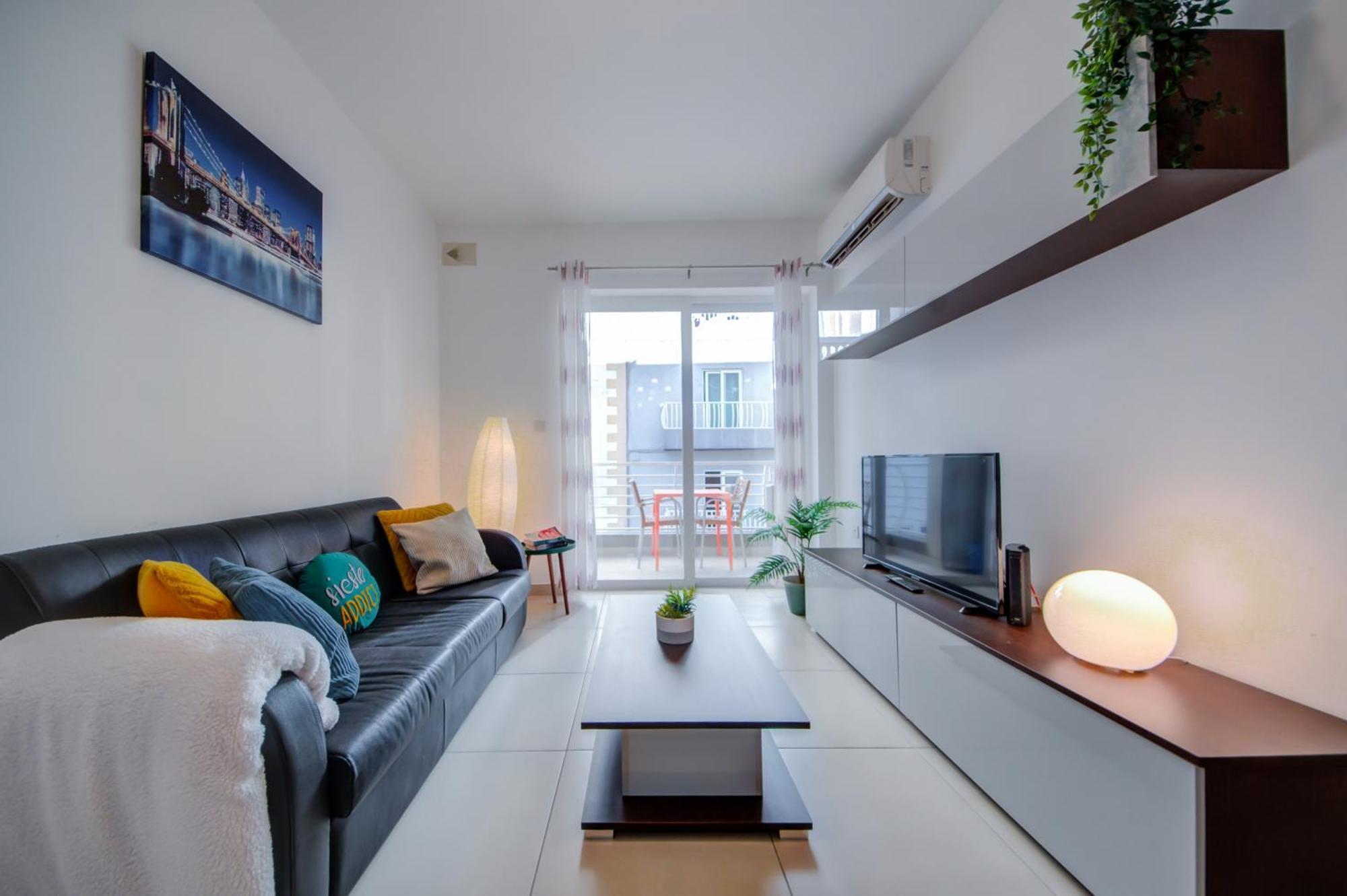 Stylish 2Br Apt With Balconies In St Julians, Paceville - Apt 6 By Vaganza St. Julian's Exteriör bild